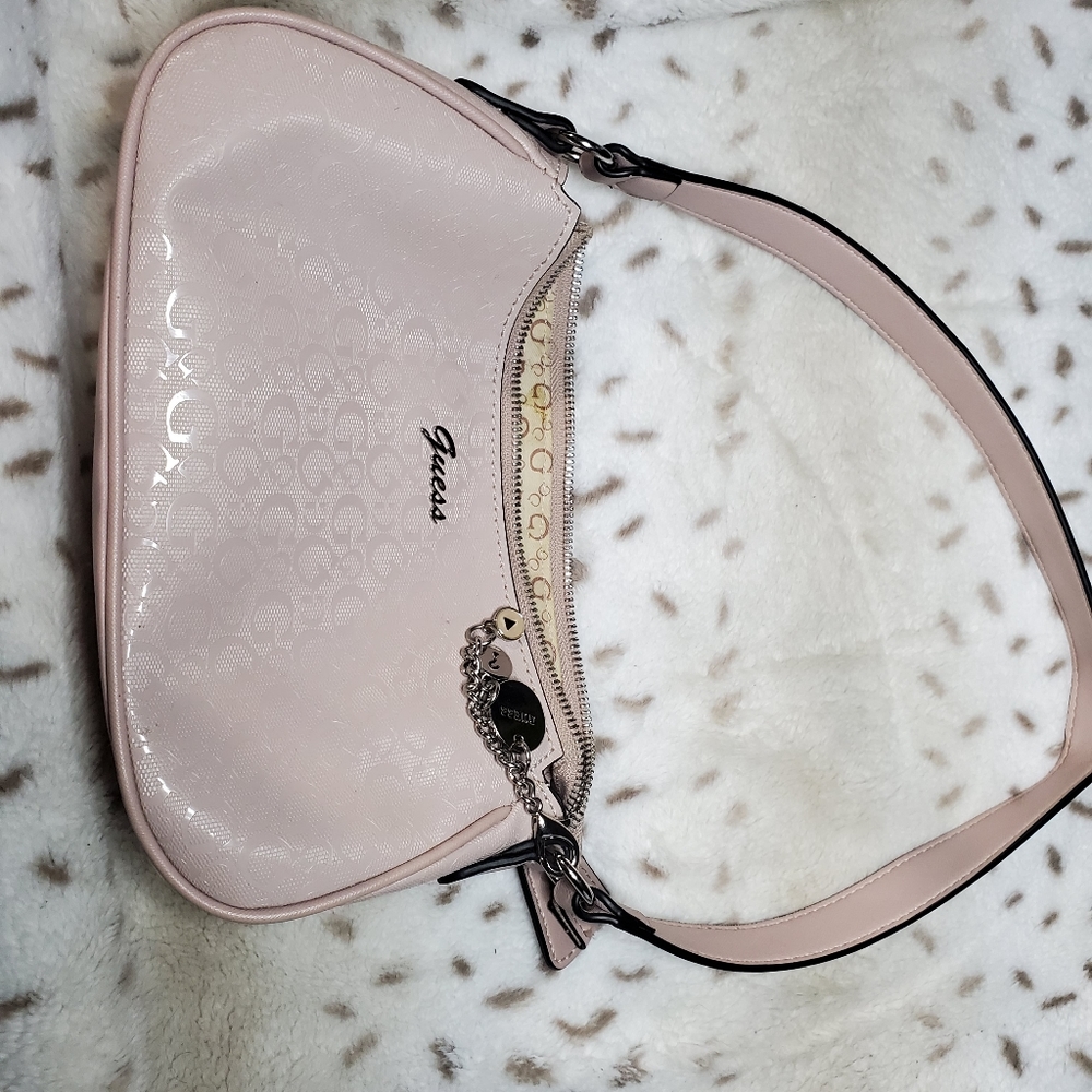 Guess shoulder Bag